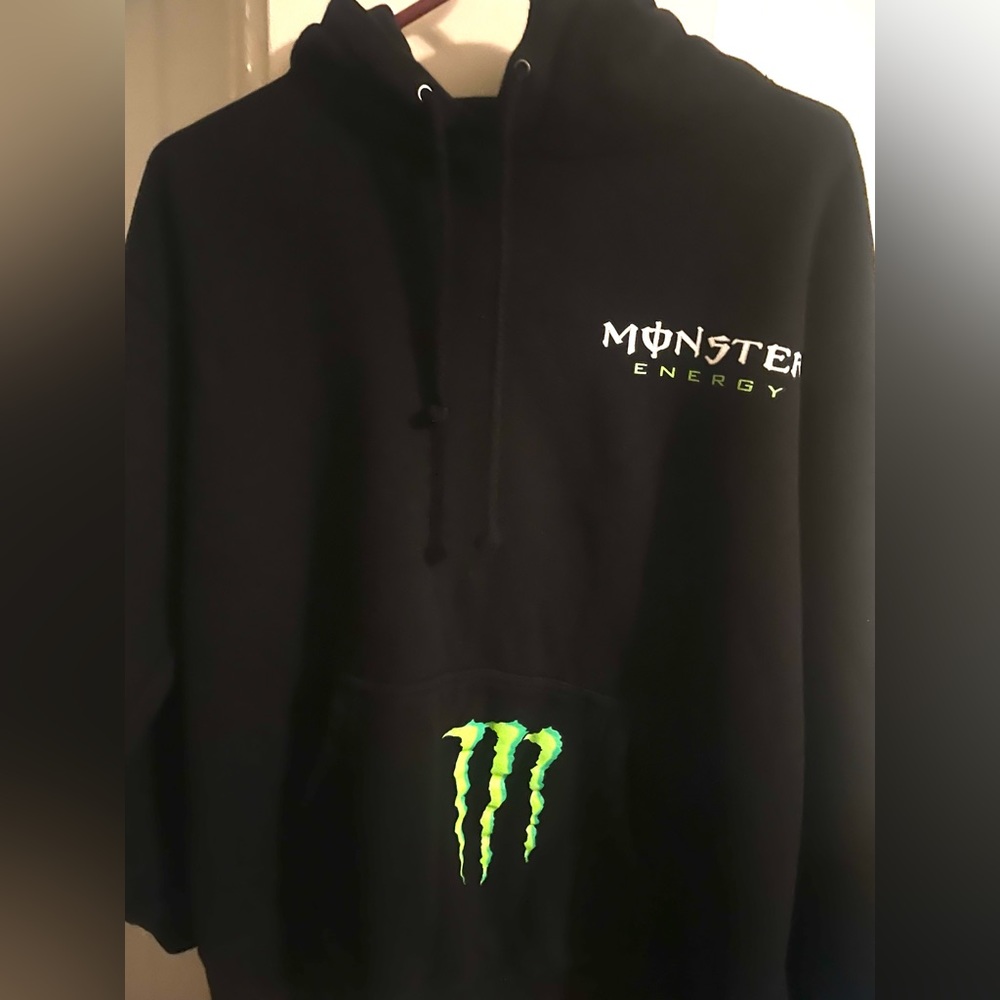 Monster energy pullover hoodie